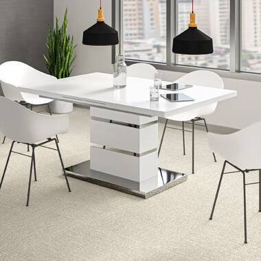 Basit Extendable Dining Table